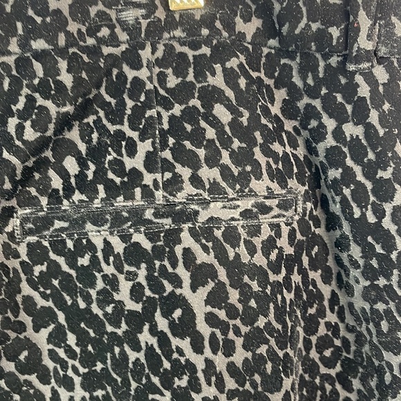 Old Navy Pixie High Rise Flocked Black Leopard Pants Ankle Secret Slim Pocket 18 - Picture 6 of 11